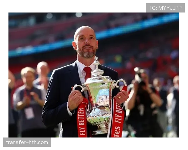 滕哈赫战术纪律提升曼联表现,球队胜利状态稳健分析 滕哈赫战术纪律提升曼联表现,球队胜利状态稳健分析